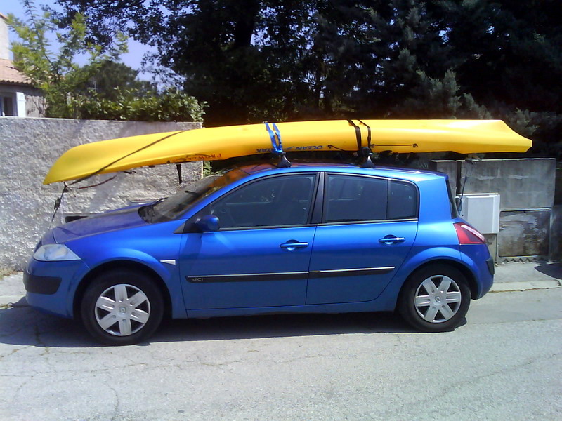 Comment monter ( ou descendre ) son kayak du toit de sa voiture quand on  est seul ? - Kayakistes de mer .org
