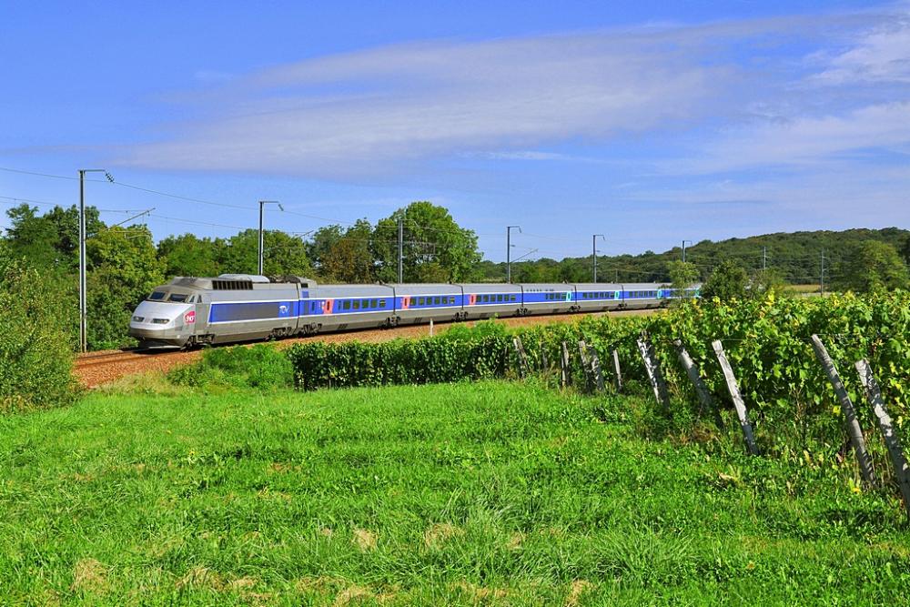 TGV_PSE_Arbois.jpg
