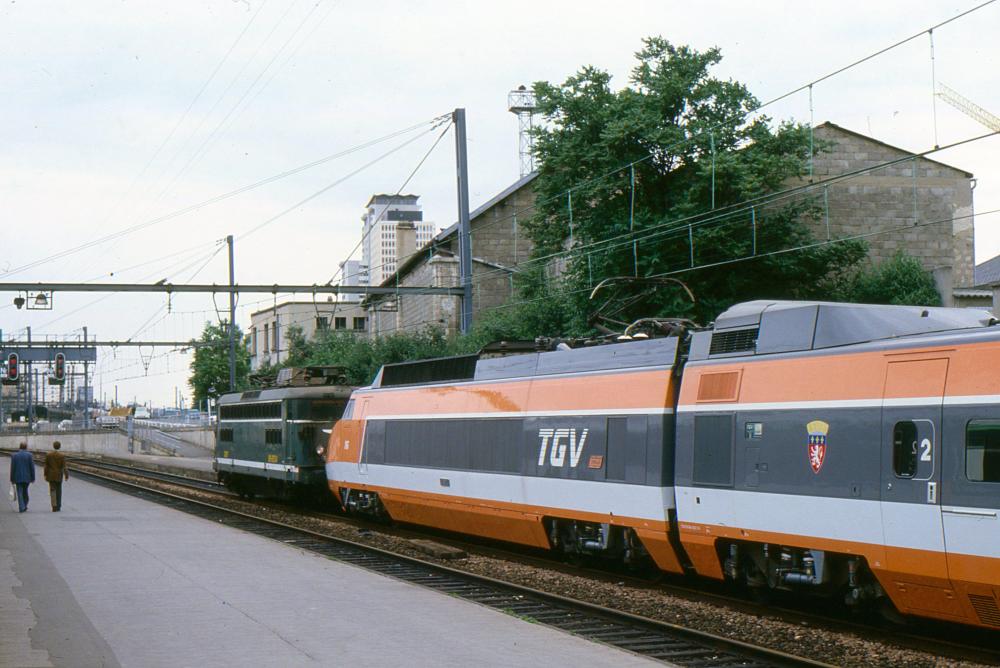 1983 150 ANS CDF EXPO MONTPARNASSE (2).jpg